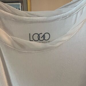 LOGO by Lori Goldstein white Top